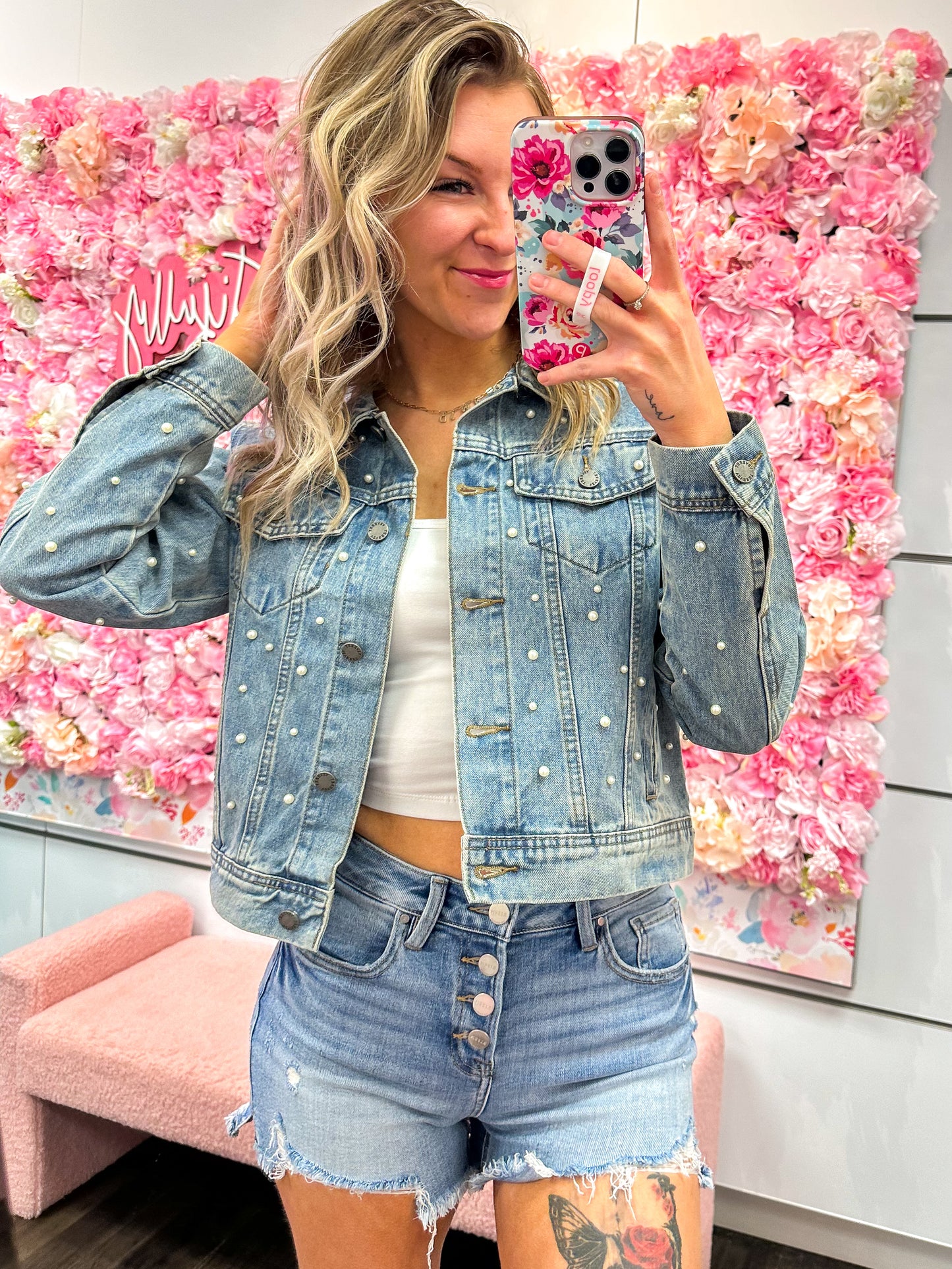 Aria All Over Pearl Cropped Denim Jacket - Medium