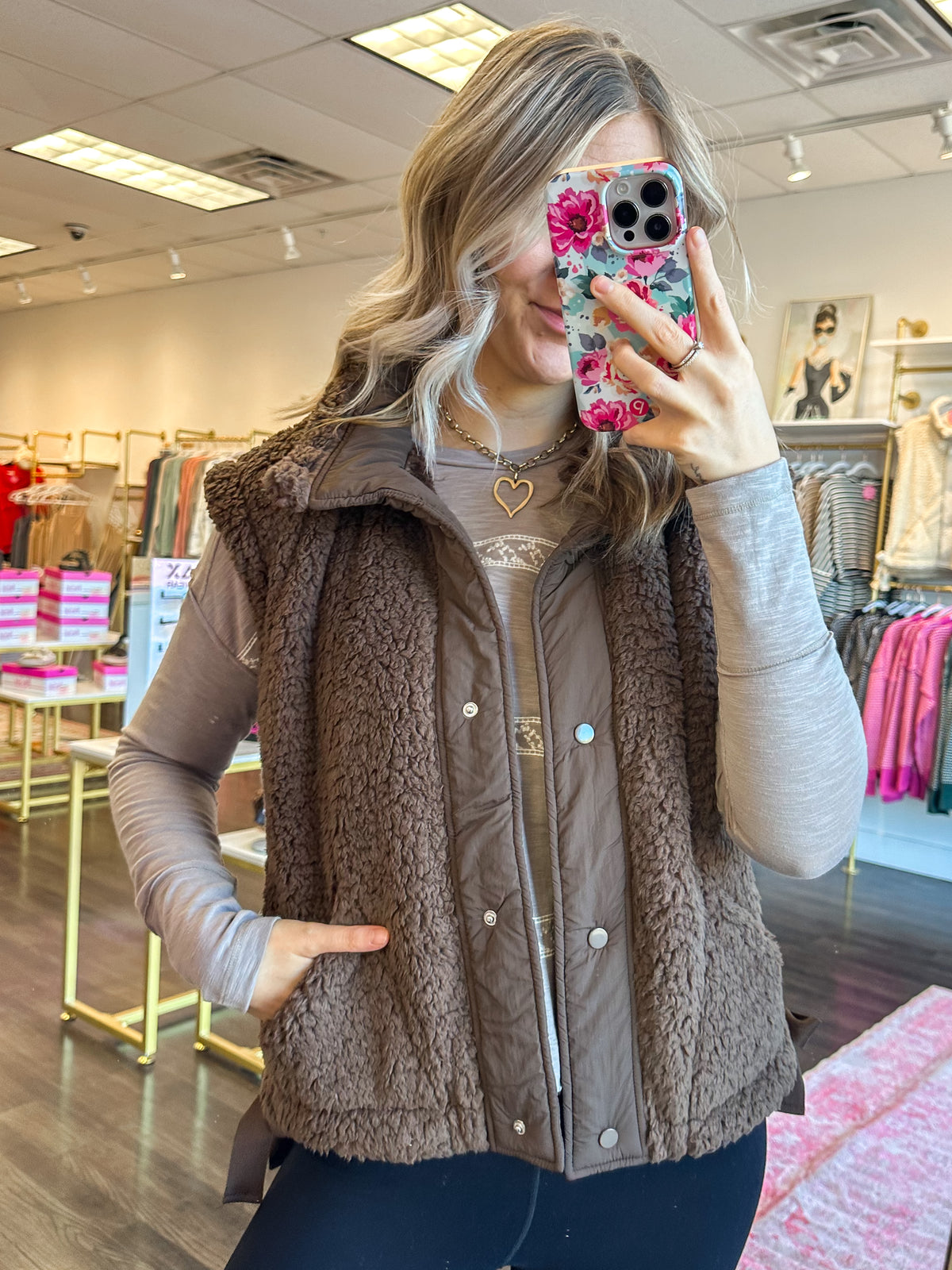 Bailey Button Down Fleece Sherpa Vest - Coco