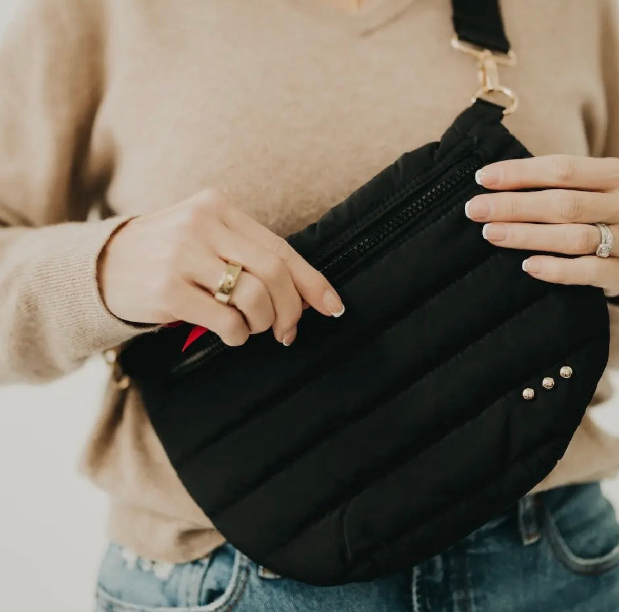 Jolie Puffer Belt Bag
