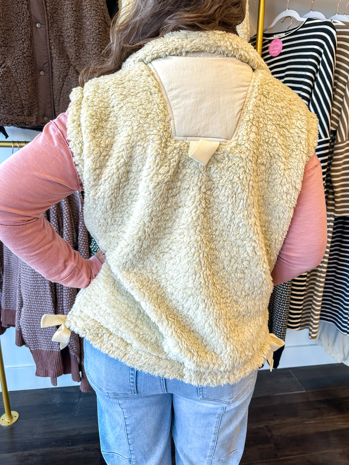 Bailey Button Down Fleece Sherpa Vest - Beige