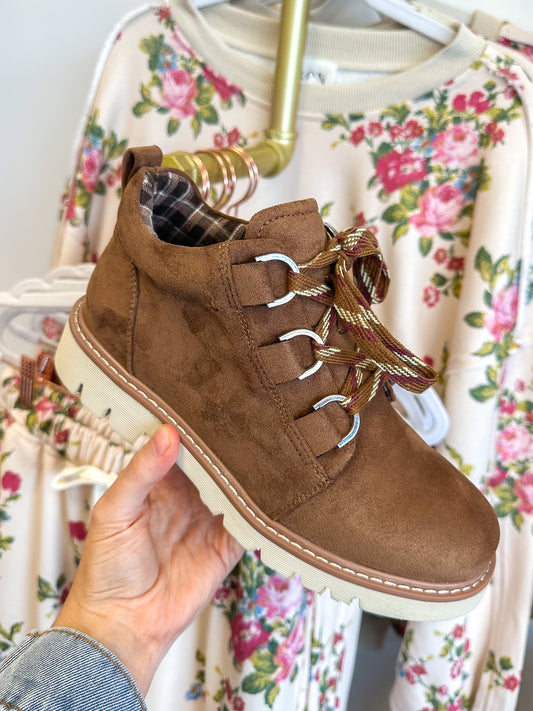 CORKY'S: Campfire Boots - Tobacco