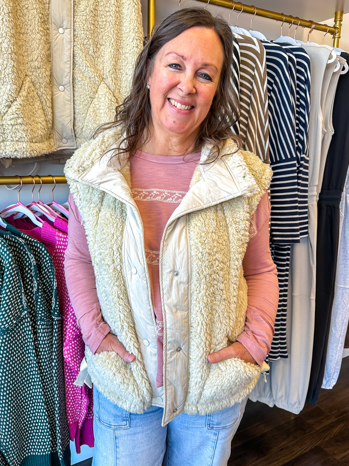 Bailey Button Down Fleece Sherpa Vest - Beige