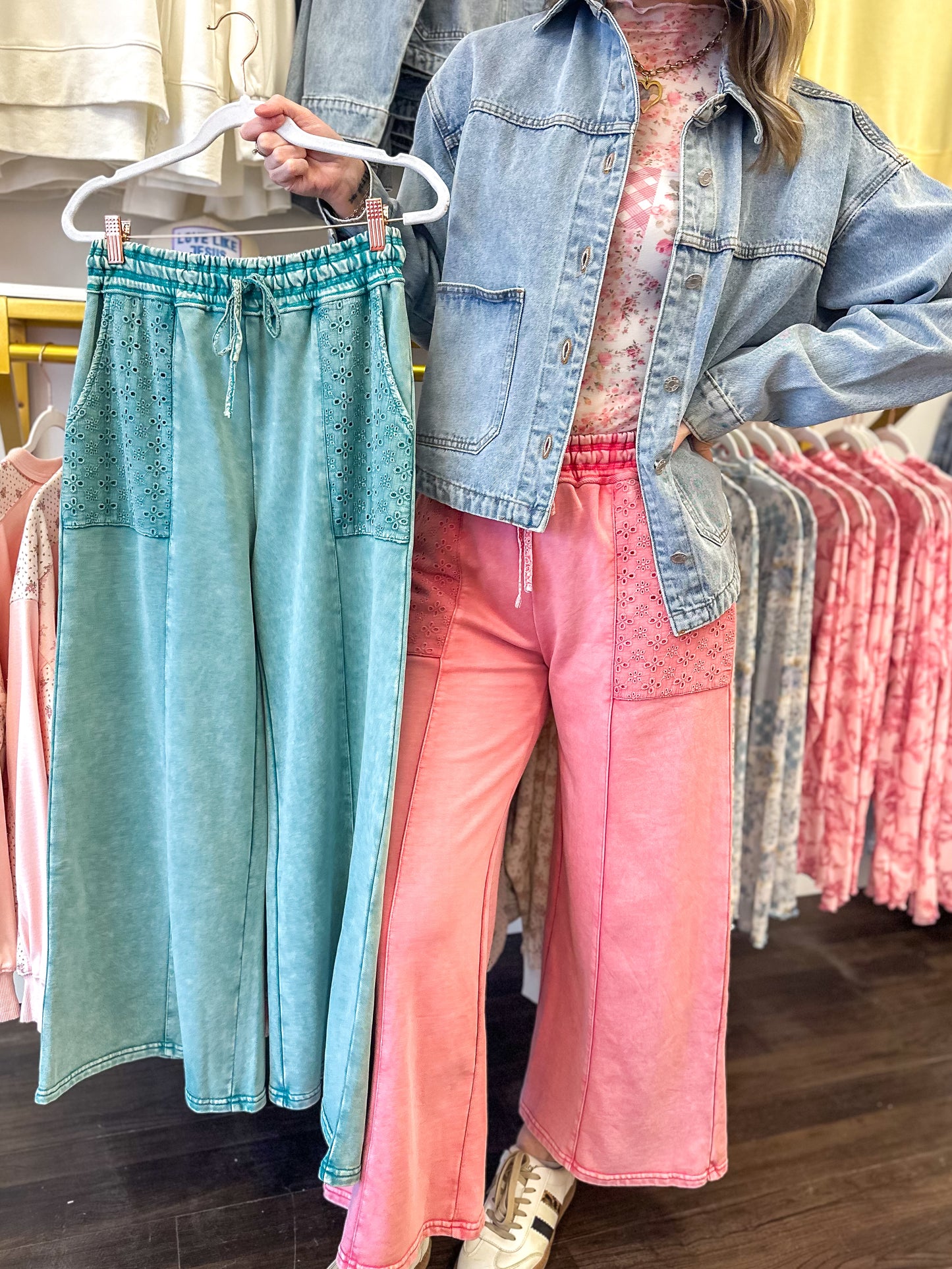 Everly Eyelet Wide Leg Pants - Peacock & Pink