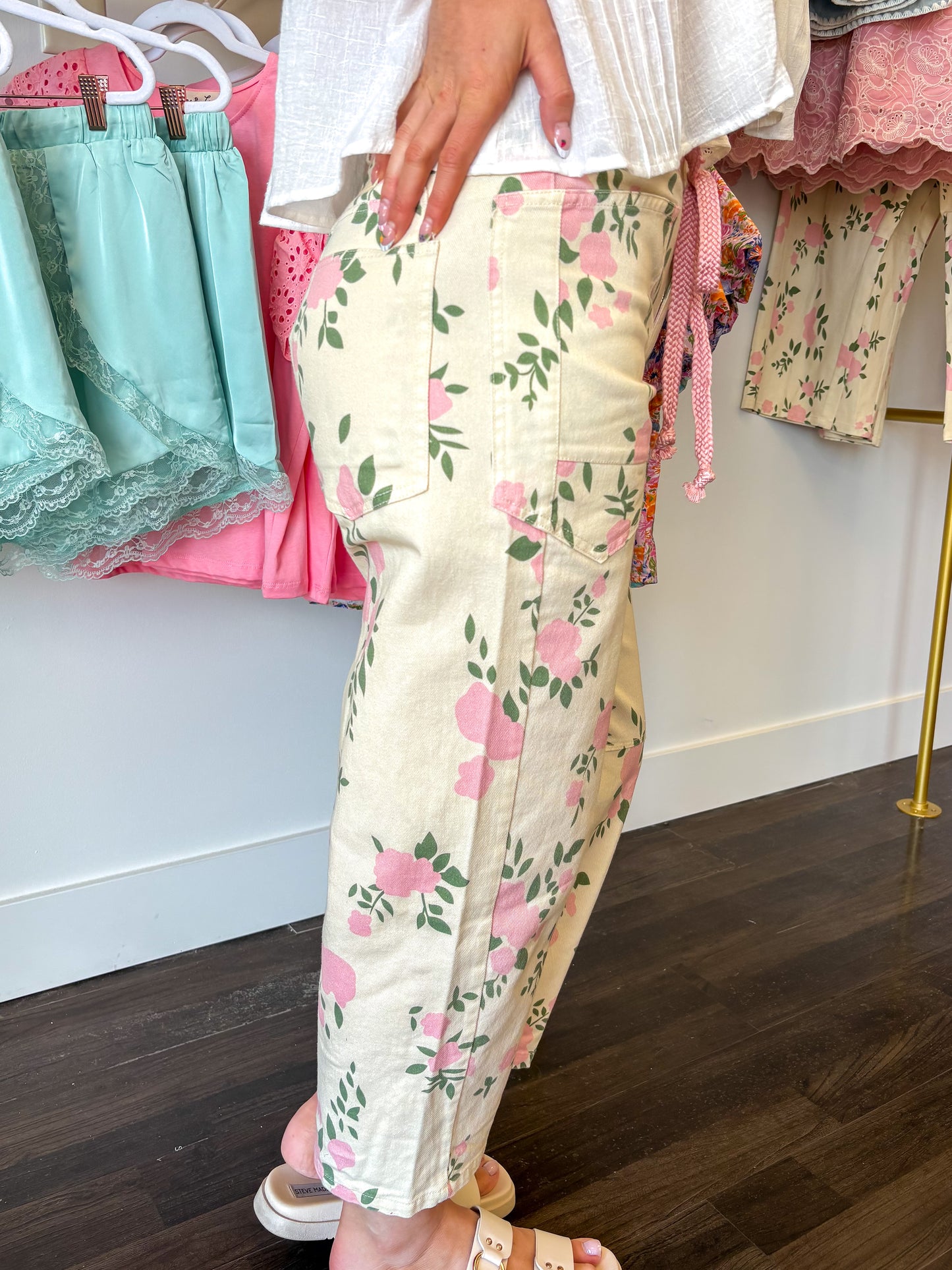 Petals & Pockets Barrel Pants