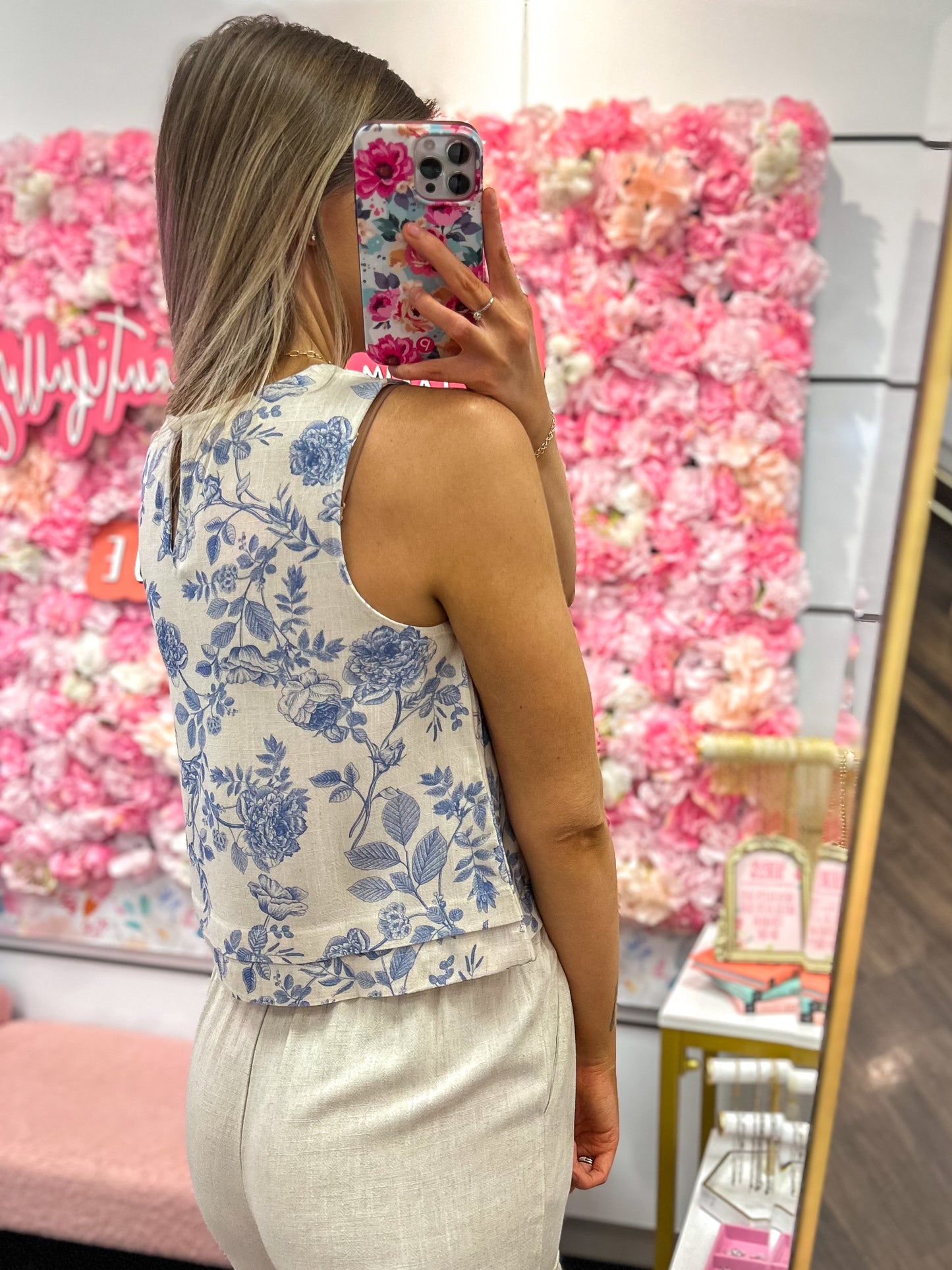Coastal Bloom Linen Layered Tank